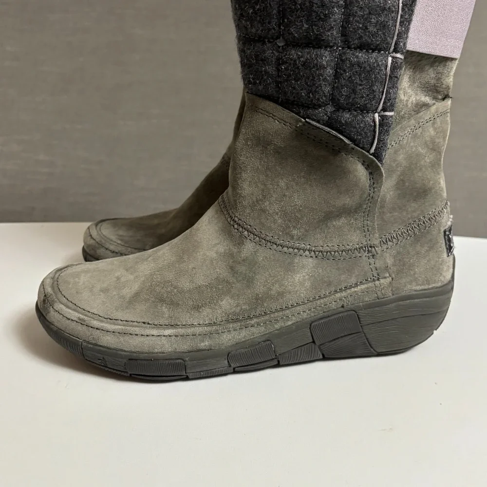 Cushe Boots 6 Gray Suede Tall Quilted Waterproof Winter Snow Comfort Outdoors‎